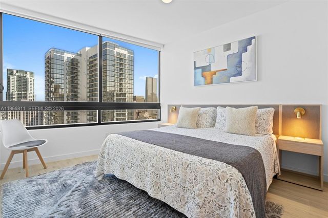 225 N Miami Avenue 3307, Miami, FL 33128
