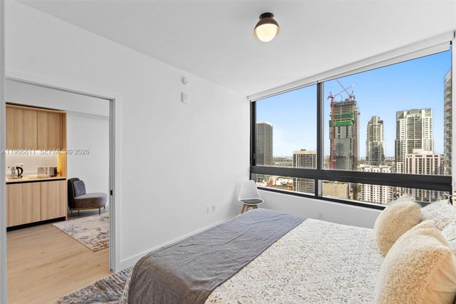 225 N Miami Avenue 3307, Miami, FL 33128