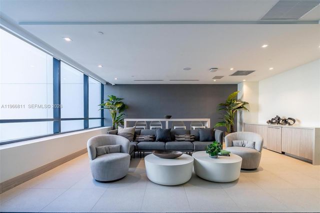 225 N Miami Avenue 3307, Miami, FL 33128