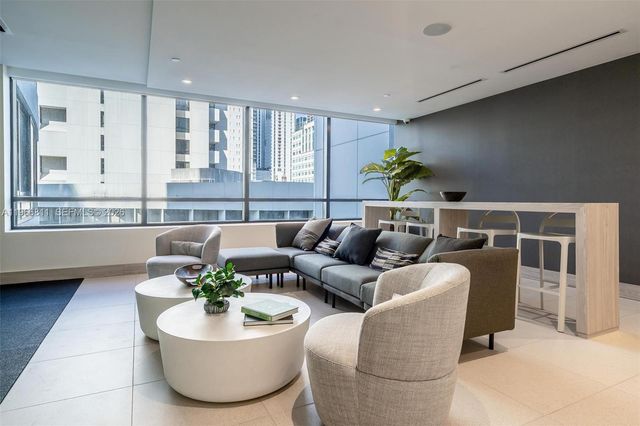 225 N Miami Avenue 3307, Miami, FL 33128