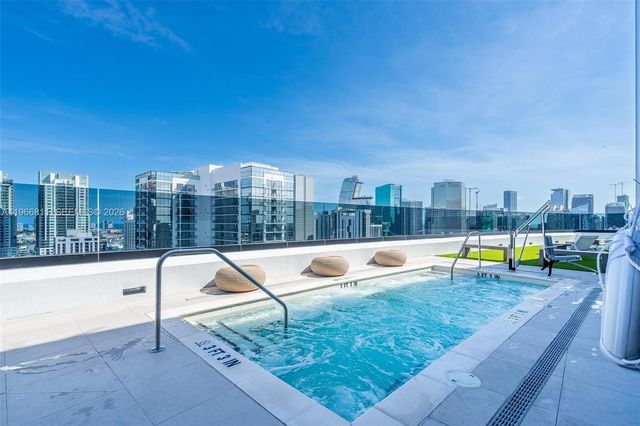 225 N Miami Avenue 3307, Miami, FL 33128