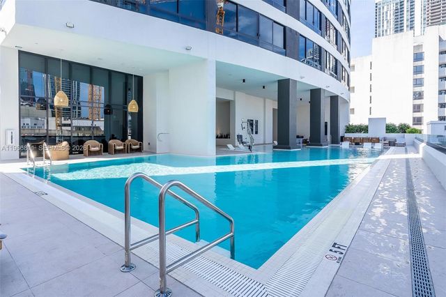 225 N Miami Avenue 3307, Miami, FL 33128
