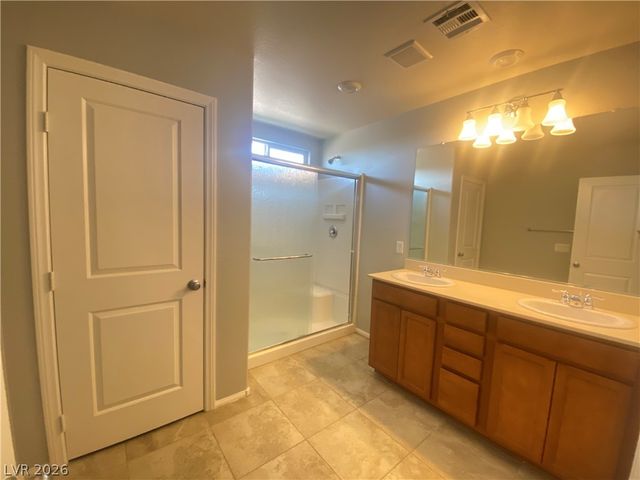 8489 Green Alder Court, Las Vegas, NV 89113