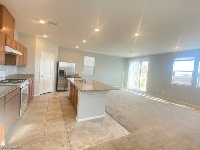 8489 Green Alder Court, Las Vegas, NV 89113