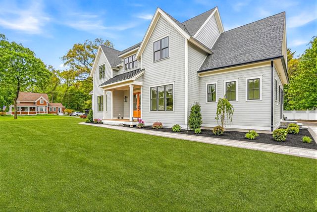 125 West Plain Street, Wayland, MA 01778
