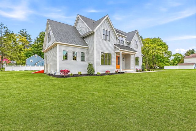 125 West Plain Street, Wayland, MA 01778