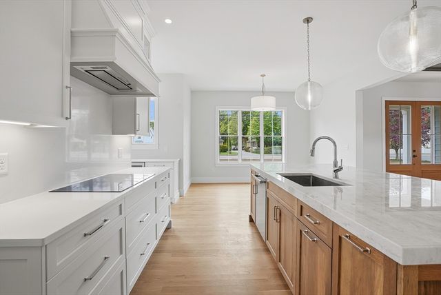 125 West Plain Street, Wayland, MA 01778