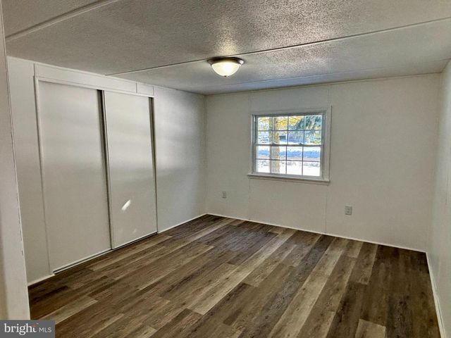 1004 HEATH AVE, Reading, PA 19605