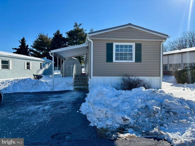 1004 HEATH AVE, Reading, PA 19605