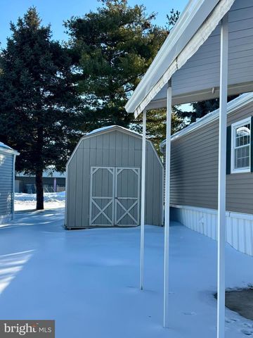 1004 HEATH AVE, Reading, PA 19605