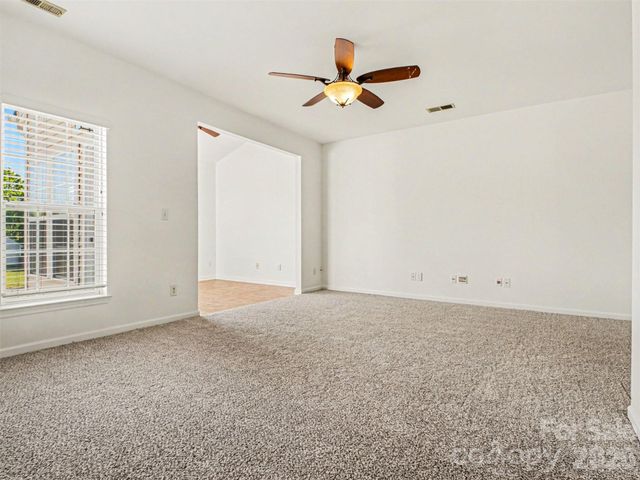4201 Coulter Crossing, Charlotte, NC 28213