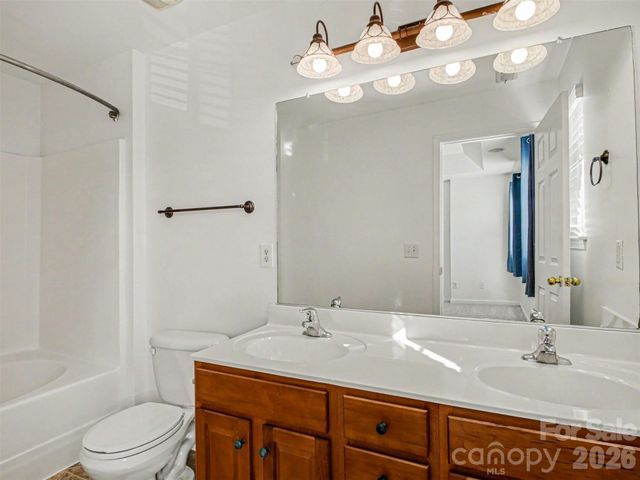 4201 Coulter Crossing, Charlotte, NC 28213