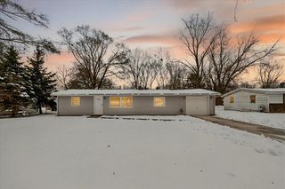 1360 Decker Road, Walled Lake, MI 48390