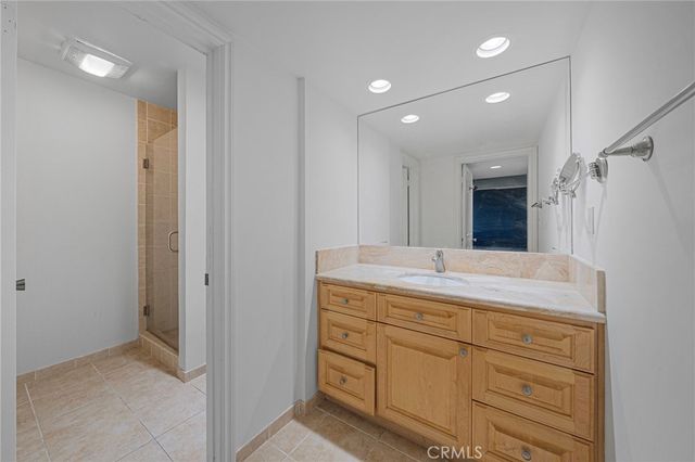 11337 Nebraska, Los Angeles, CA 90025