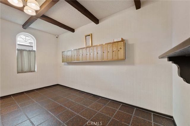 11337 Nebraska, Los Angeles, CA 90025