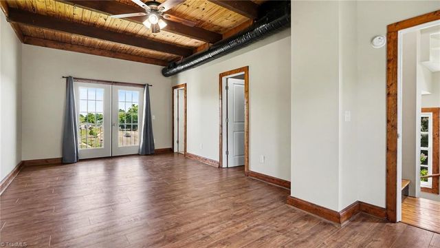 445 McAdoo Avenue, Greensboro, NC 27406