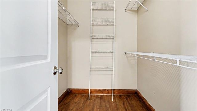 445 McAdoo Avenue, Greensboro, NC 27406