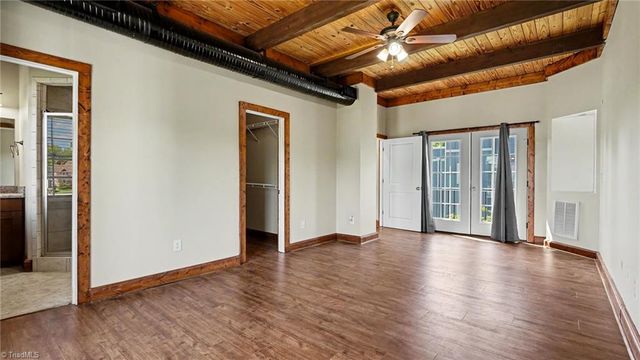 445 McAdoo Avenue, Greensboro, NC 27406