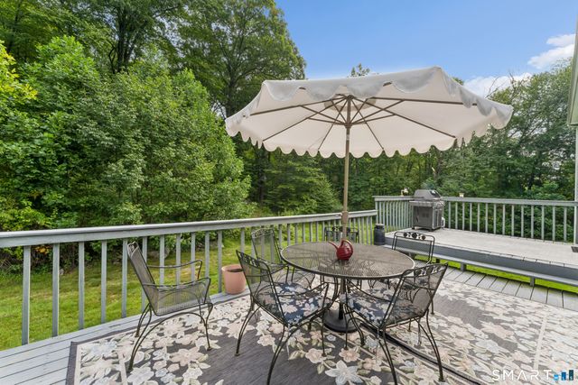 11 Autumn Drive, Danbury, CT 06811