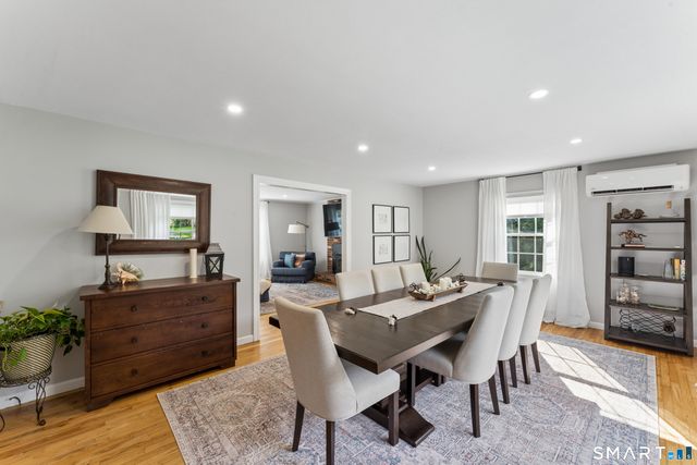 11 Autumn Drive, Danbury, CT 06811