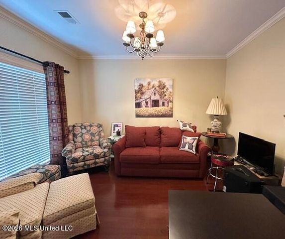 5914 W Foxdale Loop, Southaven, MS 38672