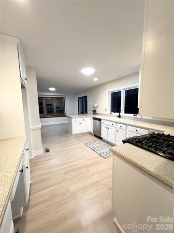 7220 Timber Ridge Drive, Mint Hill, NC 28227