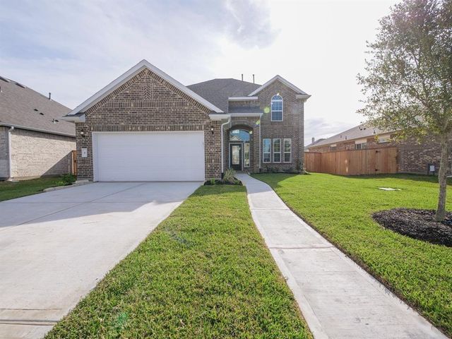 8 Carmel Dr, Manvel, TX 77578