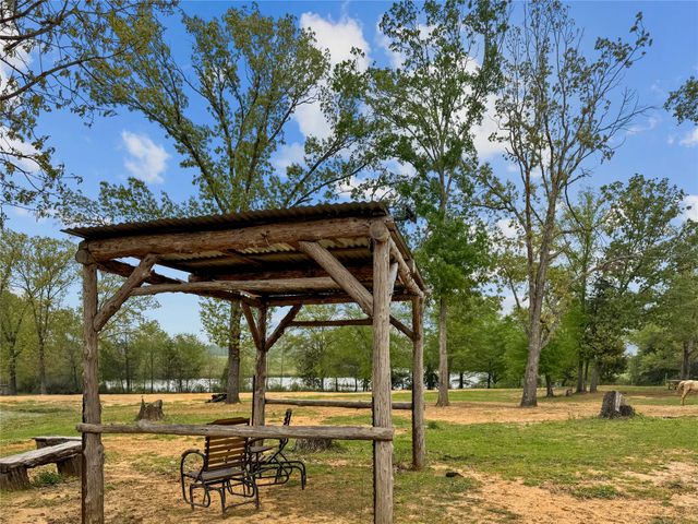 15250 FM 858, Athens, TX 75752