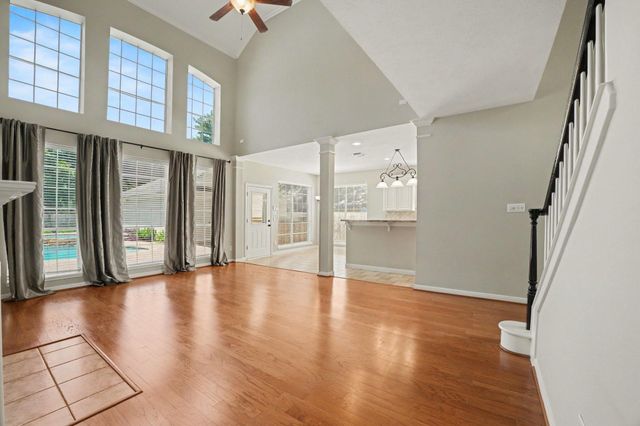 4306 Clay Canyon Drive, Katy, TX 77450