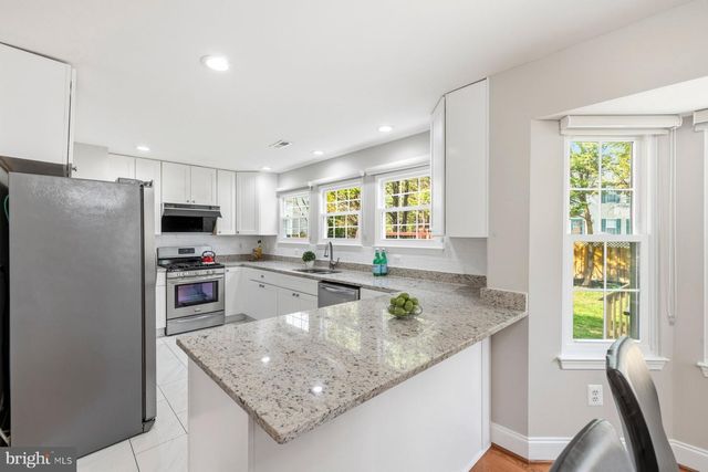 11101 KNIGHTS CT, Germantown, MD 20876