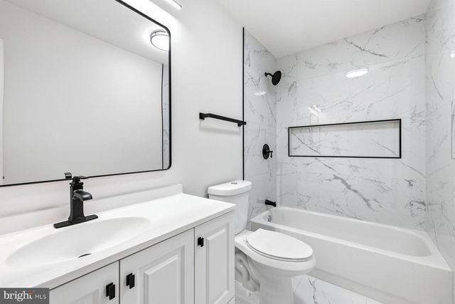 11101 KNIGHTS CT, Germantown, MD 20876