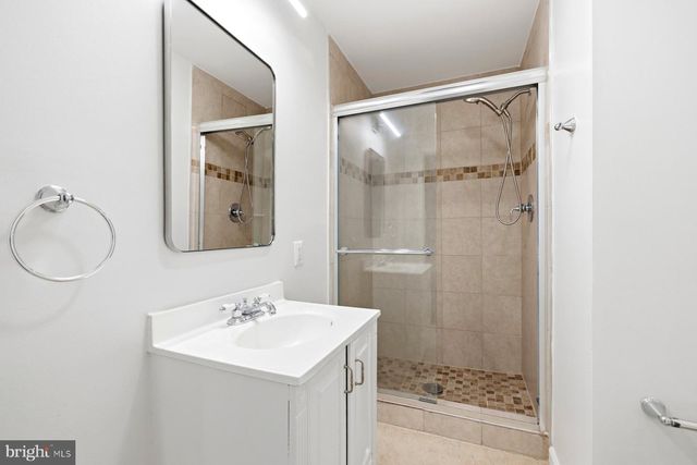 11101 KNIGHTS CT, Germantown, MD 20876