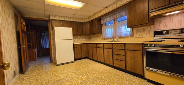 4429 Hickory Avenue, Hammond, IN 46327