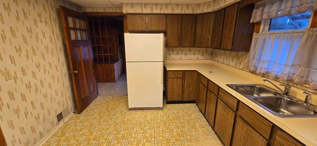 4429 Hickory Avenue, Hammond, IN 46327