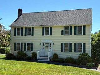 11 Nutfield Drive, Londonderry, NH 03053