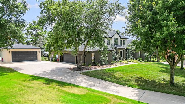 12 W Leiston Drive, Rogers, AR 72758
