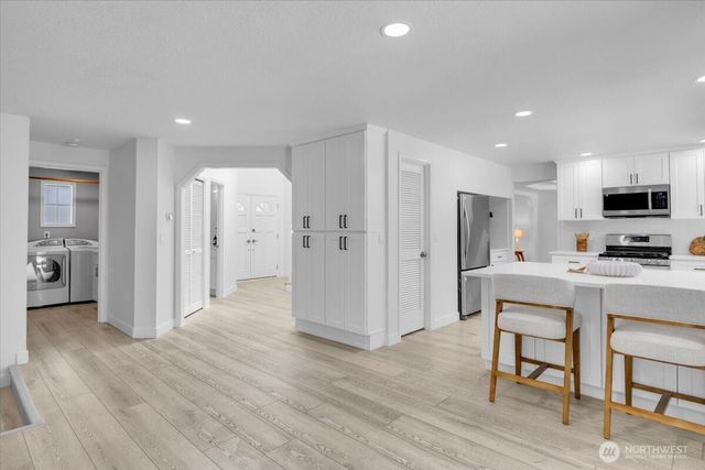 12903 176th Place NE, Redmond, WA 98052