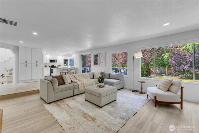 12903 176th Place NE, Redmond, WA 98052