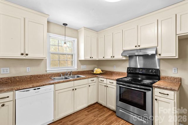 535 Log Barn Road, Salisbury, NC 28146