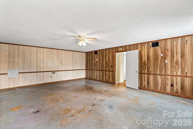 535 Log Barn Road, Salisbury, NC 28146