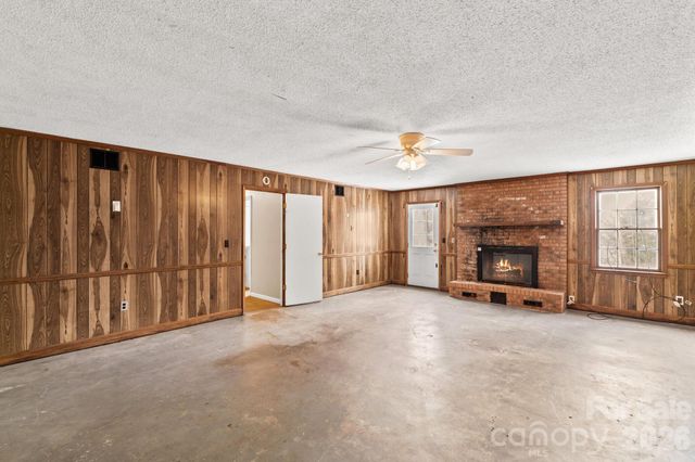 535 Log Barn Road, Salisbury, NC 28146