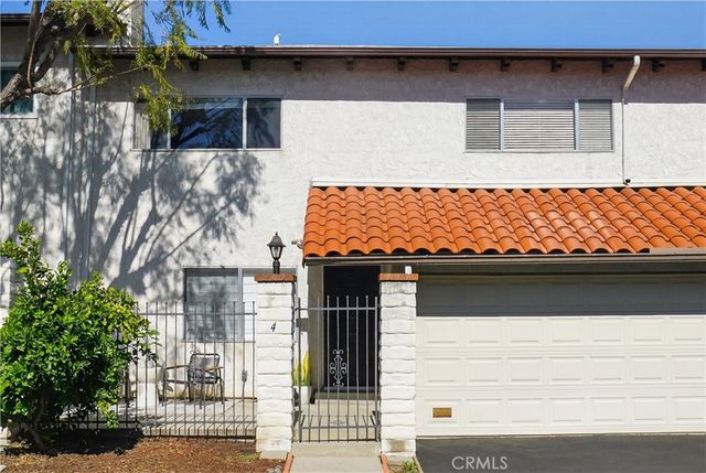 5275 Colodny Drive 4, Agoura Hills, CA 91301