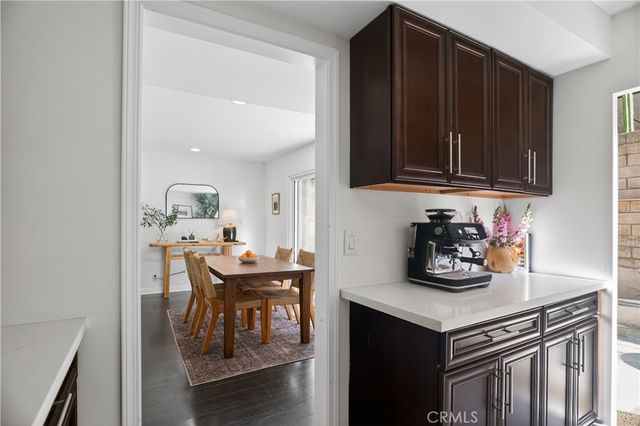 5275 Colodny Drive 4, Agoura Hills, CA 91301