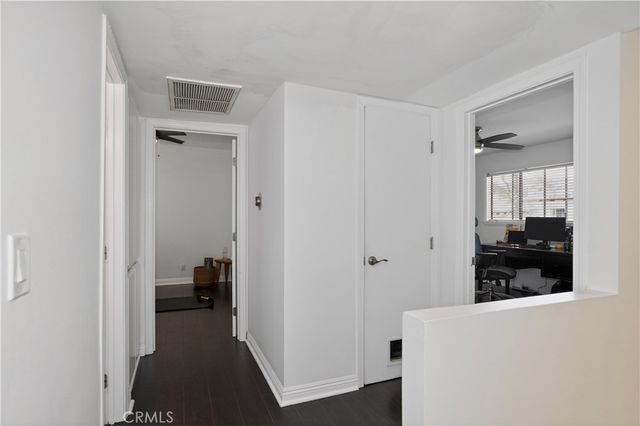 5275 Colodny Drive 4, Agoura Hills, CA 91301