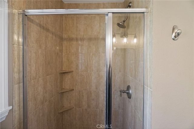 5275 Colodny Drive 4, Agoura Hills, CA 91301