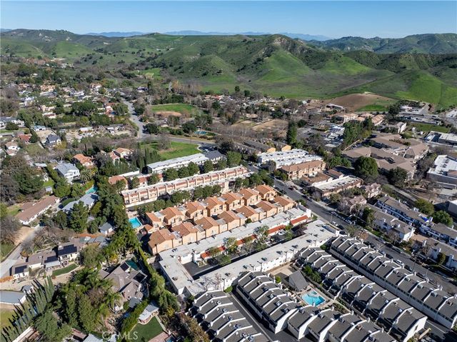 5275 Colodny Drive 4, Agoura Hills, CA 91301