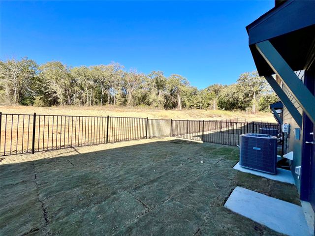 3501 E Renfro Street 120, Burleson, TX 76028