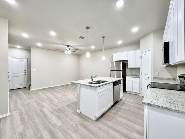 3501 E Renfro Street 120, Burleson, TX 76028