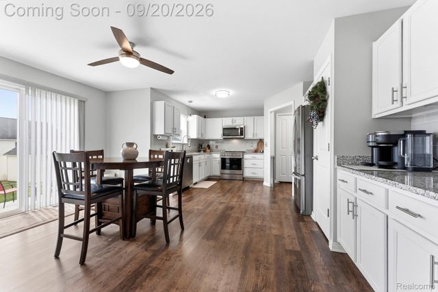 2066 Monohan Drive, Frenchtown Township, MI 48162