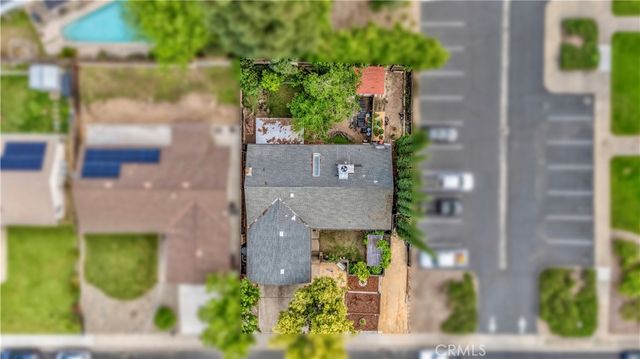 1213 E A, Oakdale, CA 95361